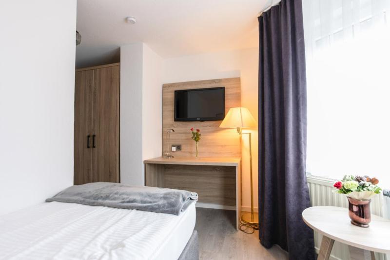 Hotel Freihof Штутгарт Экстерьер фото